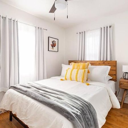 House With Great Beds, Full Kitchen, Fenced Yard Villa Албукерке Екстериор снимка